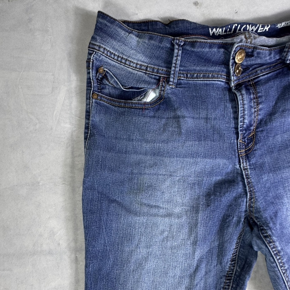 WallFlower Bootcut Jeans‎ Blue Denim Insta Stretch Luscious Curvy Fit Retro 15 - Picture 3 of 16